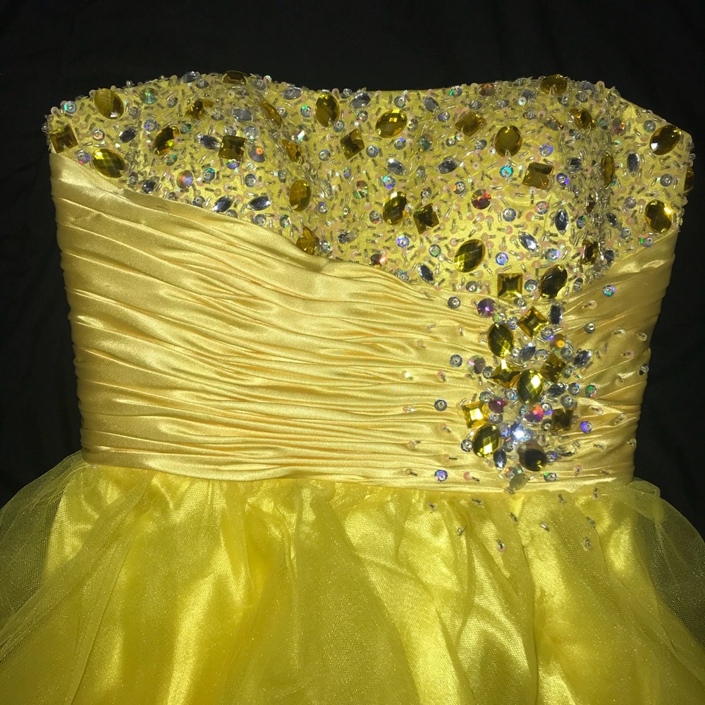 Prom Dress - Picture 3 of 4